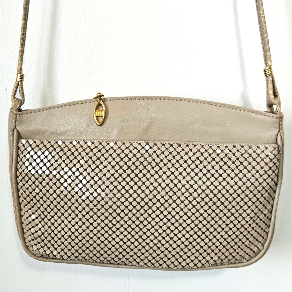 Vintage Whiting and Davis cross-body purse